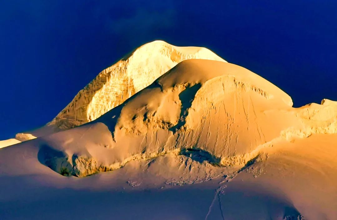 2020年7月，《徒步中国》第三届雀儿山登山节震撼发布！qw22.jpg
