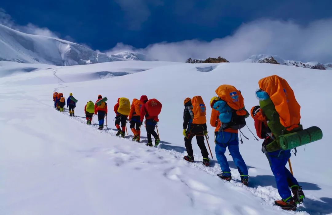 2020年7月，《徒步中国》第三届雀儿山登山节震撼发布！qw23.jpg