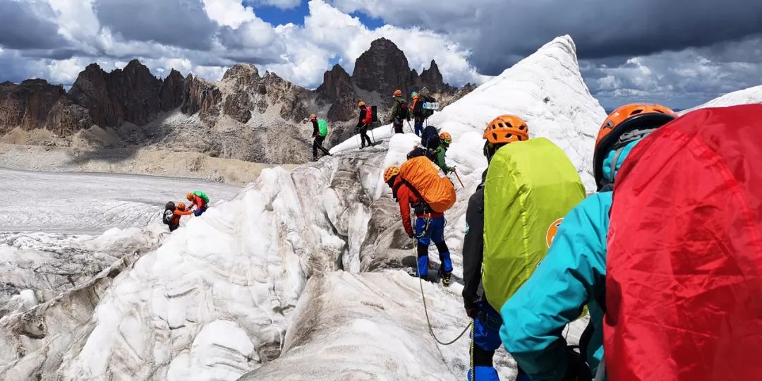2020年7月，《徒步中国》第三届雀儿山登山节震撼发布！qw61.jpg