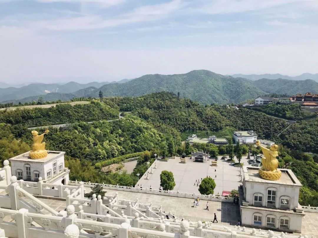 5月17日大香林龍華寺兜率天宮