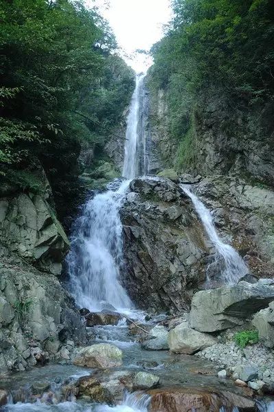 7月23号成都最大的瀑布群彭州盘龙谷耍水一日游207期
